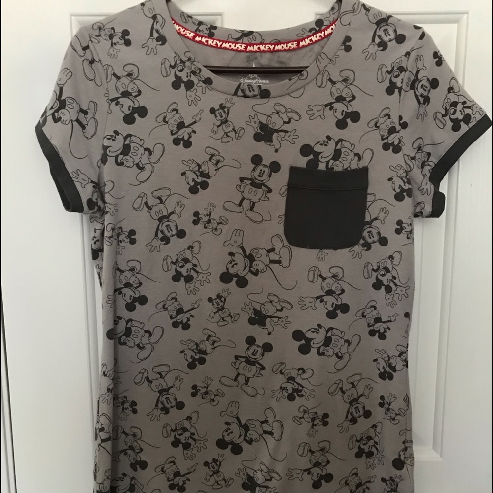Disney Mickey Mouse T-shirt